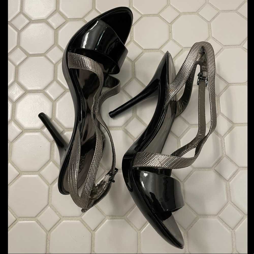 Carlos Shoes